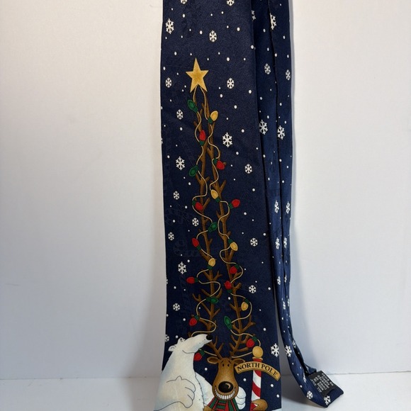 Silk Necktie holiday hallmark Yule tide greetings Polar Bear and Reindeer - Picture 3 of 7